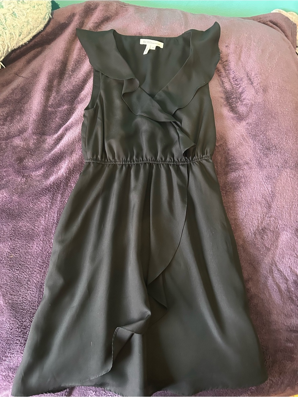 BCBGeneration Black Ruffle V-Neck Midi Dress